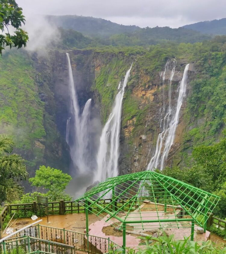 ಜೋಗಕ್ಕೆ ಹೋದರೆ ಇದನ್ನು ತಪ್ಪದೇ ನೋಡಿ